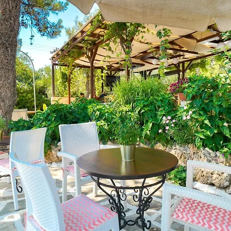 Esperia Ξενοδοχείο Πευκάρι