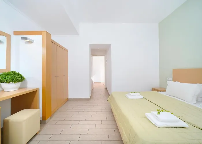 Hotel Esperia Pefkari