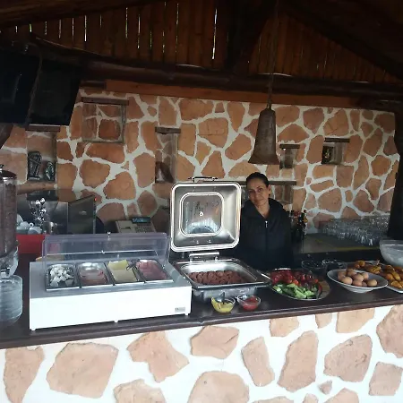 فندق Esperia بيفكاري