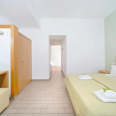 Hotel Esperia Pefkari