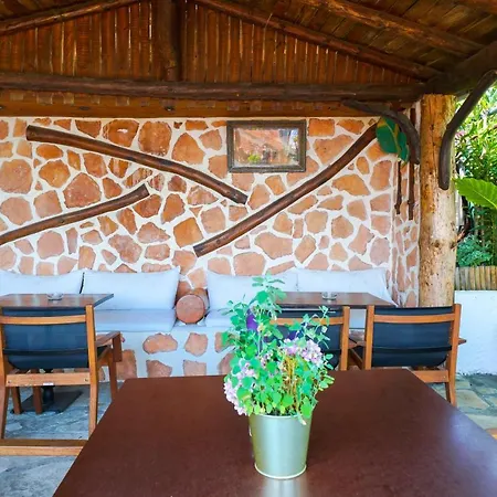 فندق Esperia بيفكاري